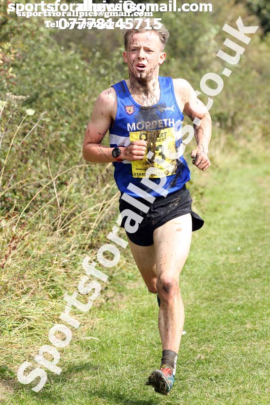 Senior mens relay 2019 Sunderland Harriers Open Cross Country. Photo:  David T. Hewitson/Sports for All Pics